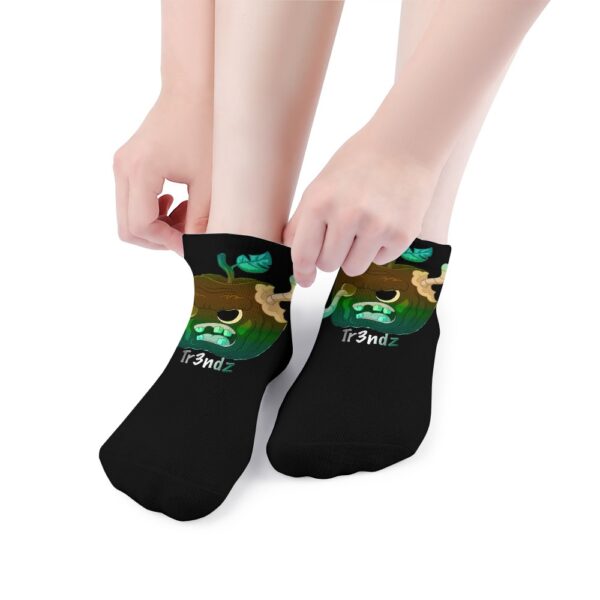 Rotten Line Socks